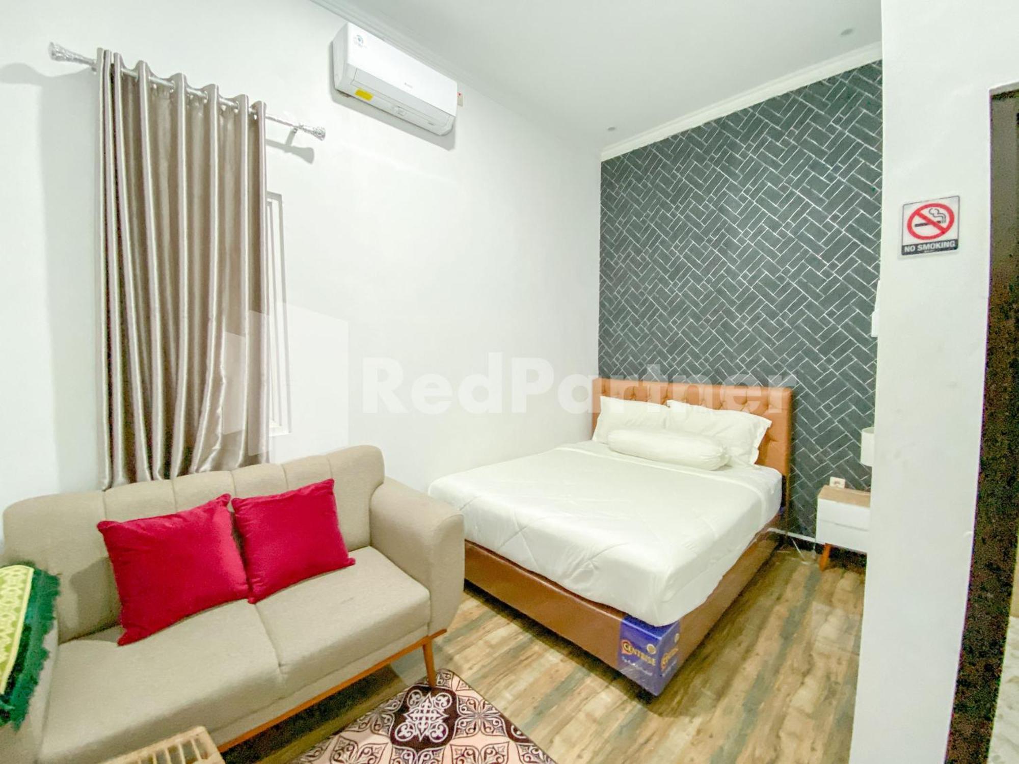 House N Coffee 55 Temanggung Redpartner Hotel ภายนอก รูปภาพ