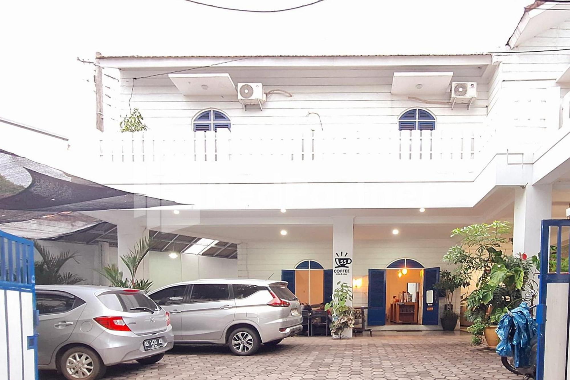 House N Coffee 55 Temanggung Redpartner Hotel ภายนอก รูปภาพ