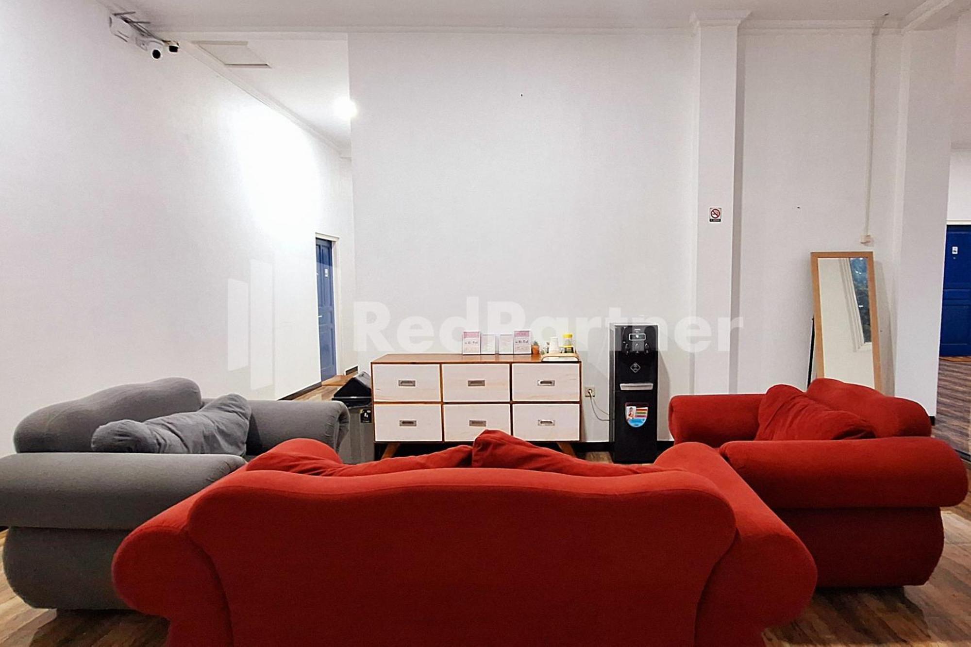 House N Coffee 55 Temanggung Redpartner Hotel ภายนอก รูปภาพ